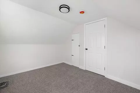 14 Benjamin Rd, Worcester, MA 01602 photo 18