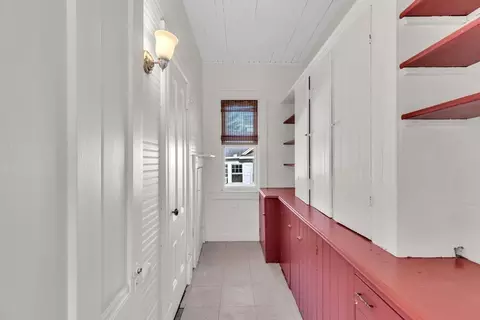 142 Thompson St, Springfield, MA 01109 photo 27
