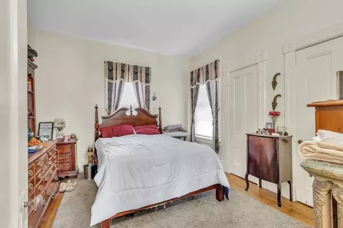 142 Thompson St, Springfield, MA 01109 photo 11