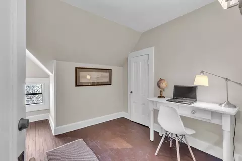 142 Thompson St, Springfield, MA 01109 photo 32