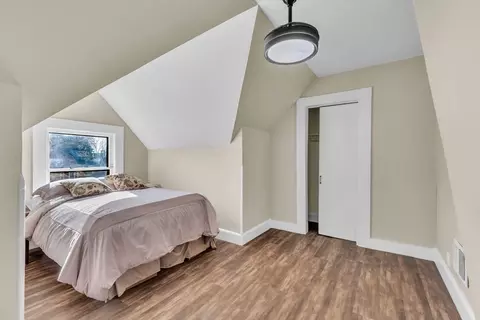 142 Thompson St, Springfield, MA 01109 photo 33