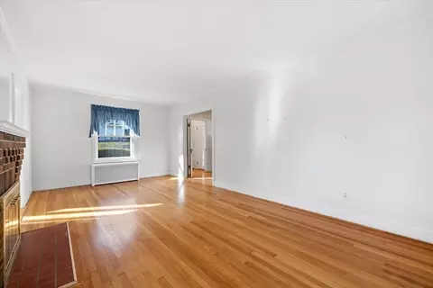 284 Beverly Rd, Worcester, MA 01605 photo 6