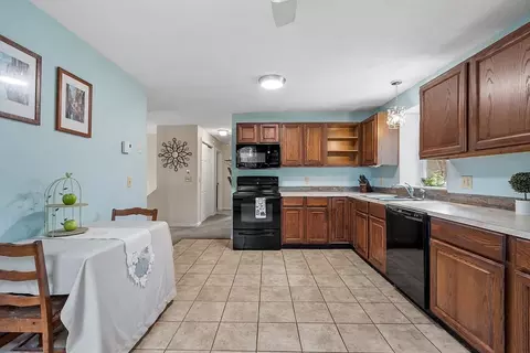 Kitchen - 167 Dunn Rd, Ashburnham, MA 01430 photo 5 of 5