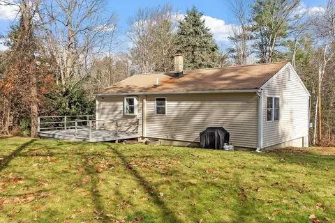Exterior - 167 Dunn Rd, Ashburnham, MA 01430 photo 4 of 9