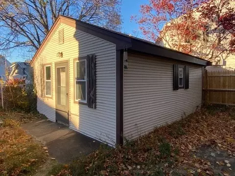 Exterior - 248 Shute St, Everett, MA 02149 photo 3 of 5