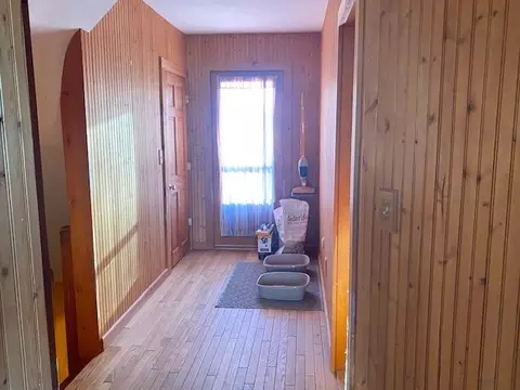 Entry Way - 248 Shute St, Everett, MA 02149 photo 3 of 3