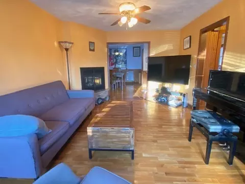 Living - 248 Shute St, Everett, MA 02149 photo 2 of 2