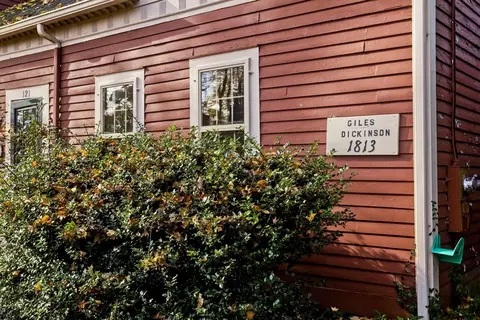 Exterior - 121 North St, Whately, MA 01093 photo 2 of 10