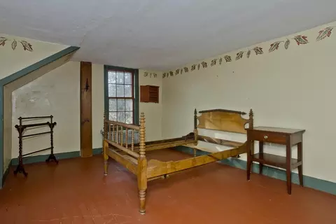 Bedroom - 121 North St, Whately, MA 01093 photo 6 of 9