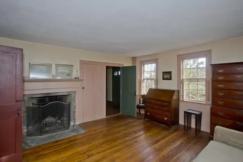 Bedroom - 121 North St, Whately, MA 01093 photo 1 of 9