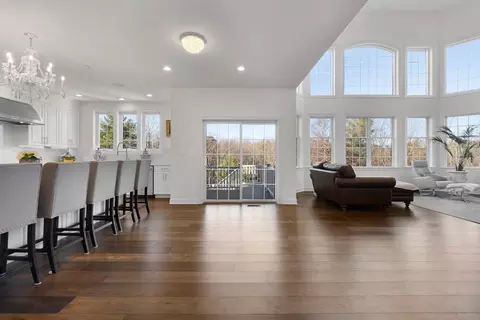65 Stillwater Rd, Canton, MA 02021 photo 4