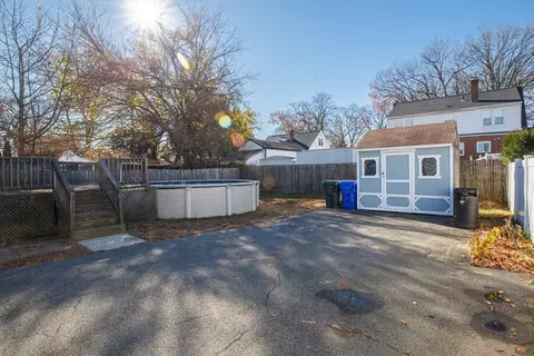 428 Page Blvd, Springfield, MA 01104 photo 4