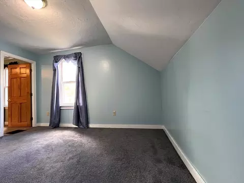 Bedroom - 25 Main St, Sutton, MA 01590 photo 2 of 8
