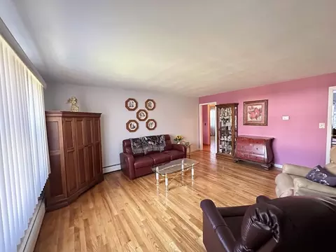Living - 68 Colonial Cir #B, Chicopee, MA 01020 photo 3 of 3