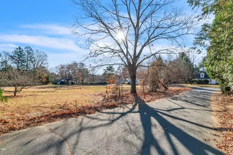 0 Rolling Ridge Rd, Amherst, MA 01002