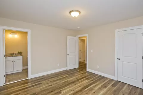 40 Preston, Springfield, MA 01109 photo 17