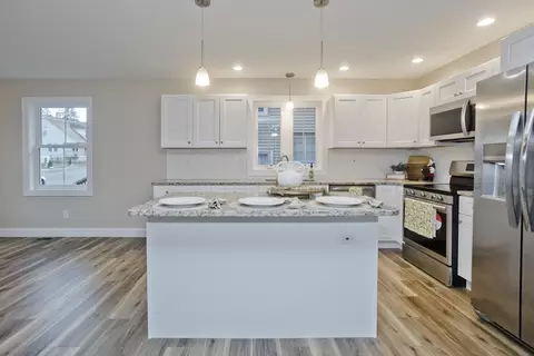 40 Preston, Springfield, MA 01109 photo 6