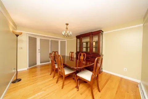 39 Labelle Cir, Chicopee, MA 01020 photo 10