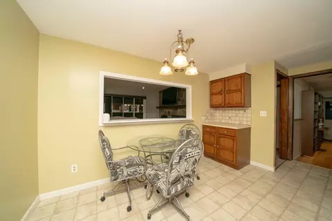 39 Labelle Cir, Chicopee, MA 01020 photo 19