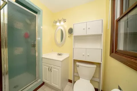 39 Labelle Cir, Chicopee, MA 01020 photo 26