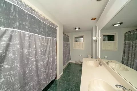 39 Labelle Cir, Chicopee, MA 01020 photo 23