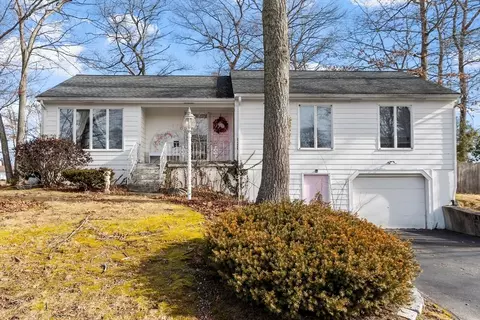 73 Taft St, Milford, MA 01757