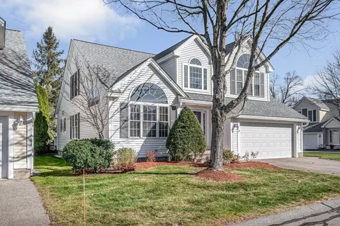 25 Muirfield Way #25, Chelmsford, MA 01863