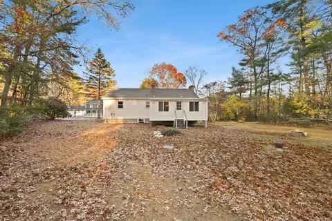 Exterior - 53 Forge Rd, Freetown, MA 02702 photo 3 of 5