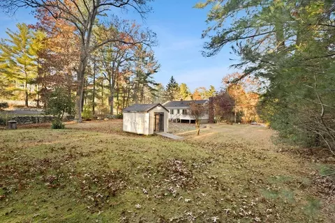 Exterior - 53 Forge Rd, Freetown, MA 02702 photo 4 of 5