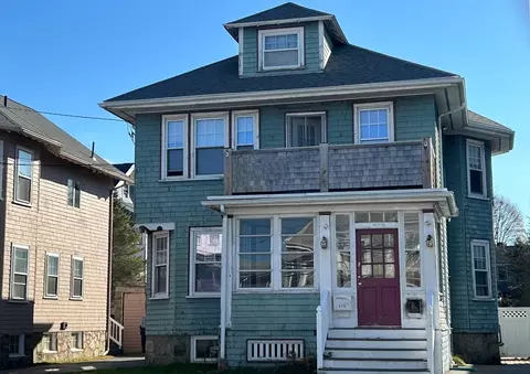 578 Weld St, Boston, MA 02132