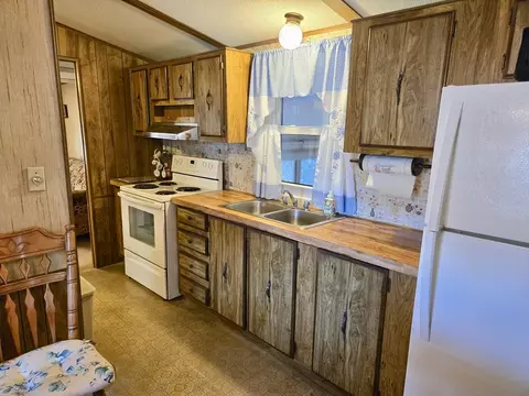 175 Juniper Ave, Sturbridge, MA 01566 photo 9