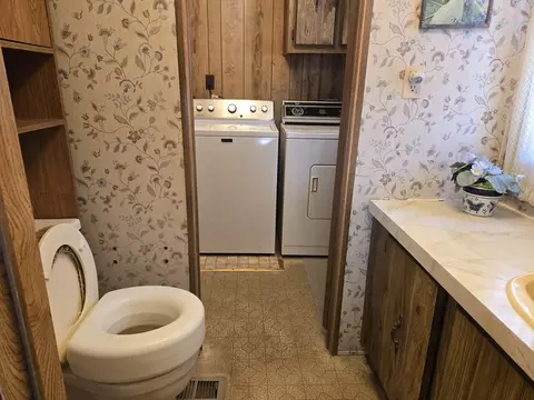175 Juniper Ave, Sturbridge, MA 01566 photo 17