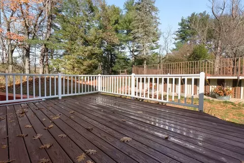Exterior - 2 Silvermine Rd, Boxford, MA 01921 photo 11 of 12