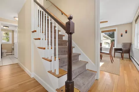 Entry Way - 2 Silvermine Rd, Boxford, MA 01921 photo 2 of 2