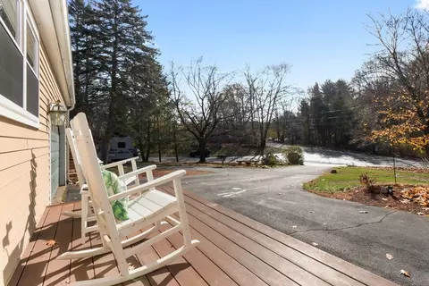 Exterior - 2 Silvermine Rd, Boxford, MA 01921 photo 5 of 12