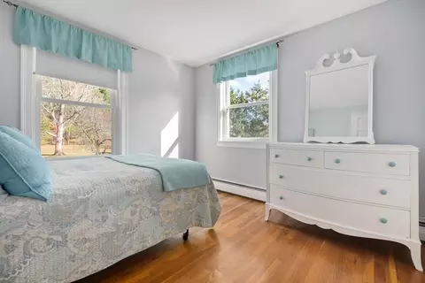 Bedroom - 2 Silvermine Rd, Boxford, MA 01921 photo 3 of 8