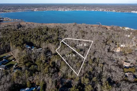 0 Harbor Acres Ln #LOT A, Mattapoisett, MA 02739