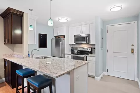 269 Cambridge Rd #209, Woburn, MA 01801