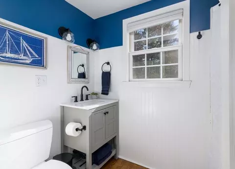 Bath - 100 Cushing St, Hingham, MA 02043 photo 1 of 3