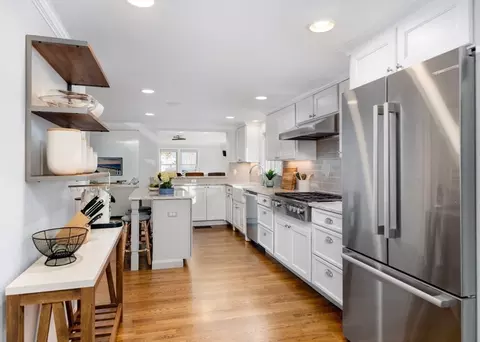 Kitchen - 100 Cushing St, Hingham, MA 02043 photo 2 of 3