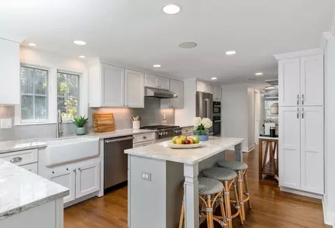 Kitchen - 100 Cushing St, Hingham, MA 02043 photo 1 of 3