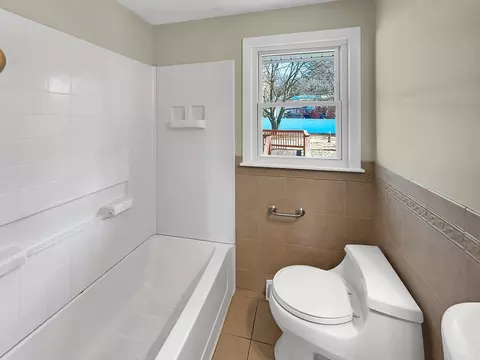 24 Roberta Rd, Blackstone, MA 01504 photo 7