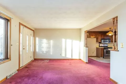 291 Chavenson St, Fall River, MA 02723 photo 7