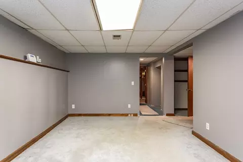 291 Chavenson St, Fall River, MA 02723 photo 18