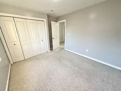 14 Enid St, Worcester, MA 01604 photo 24