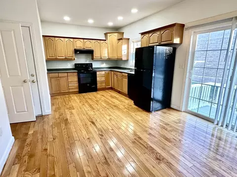 14 Enid St, Worcester, MA 01604 photo 9