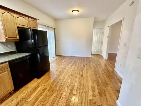14 Enid St, Worcester, MA 01604 photo 11