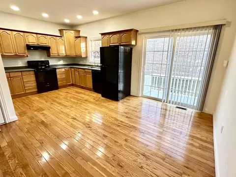 14 Enid St, Worcester, MA 01604 photo 7