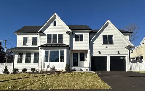 31 Lester St, Needham, MA 02494