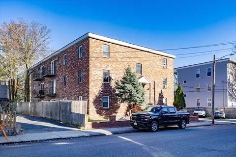 43-45 Cottage St #7, Lynn, MA 01905